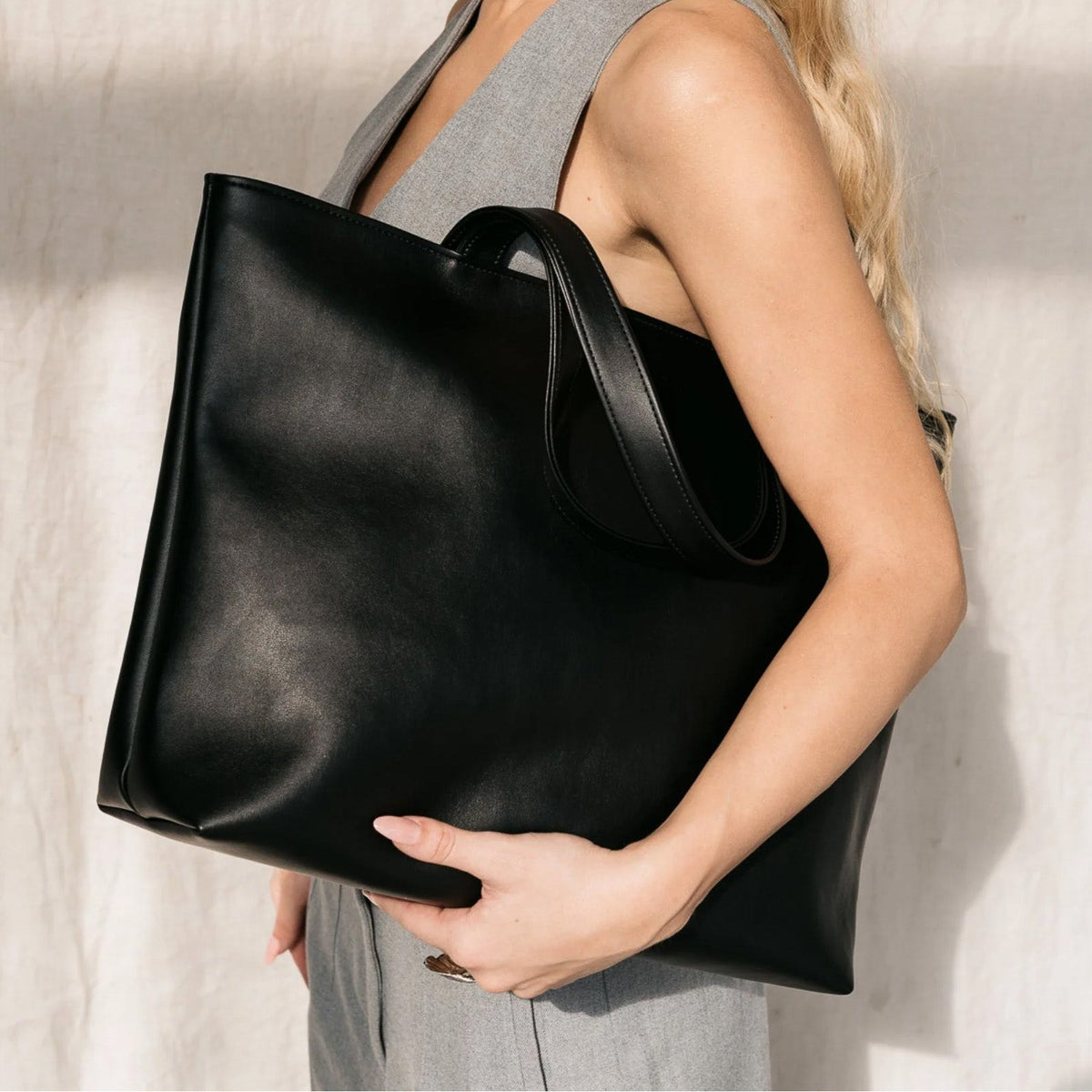 Vegane Taschen und nachhaltige Rucksäcke im New World Guardians Store