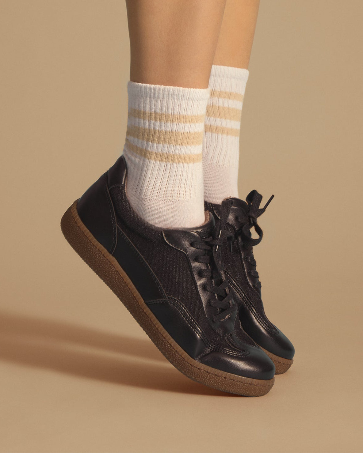 Women’s Vegan Sneakers | Apple Leather & Recycled Leather