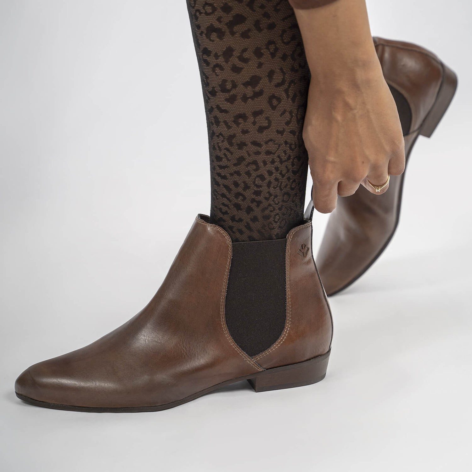 Laika Chelsea Boots - Brown