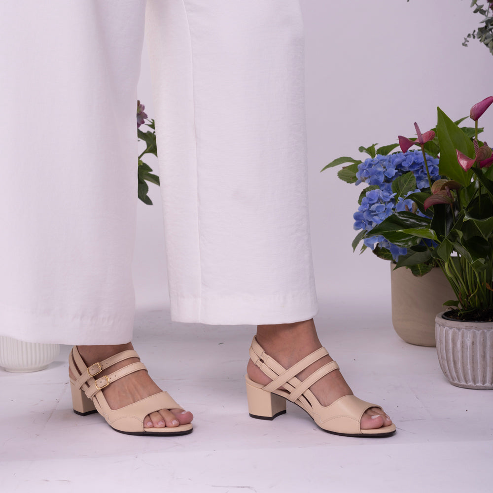 Vegane Sandalen Damen Peeptoe Slingback Beige Apple Skin Schnallen Knöchelriemen