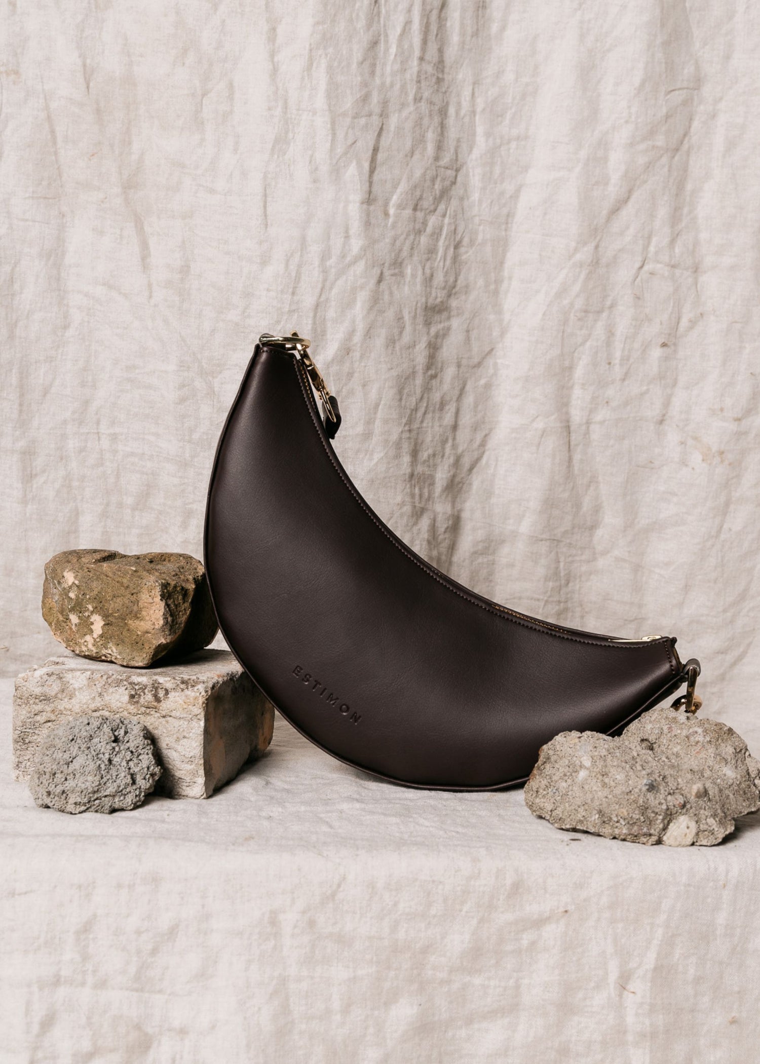 MINI HOBO BAG corn leather chocolate