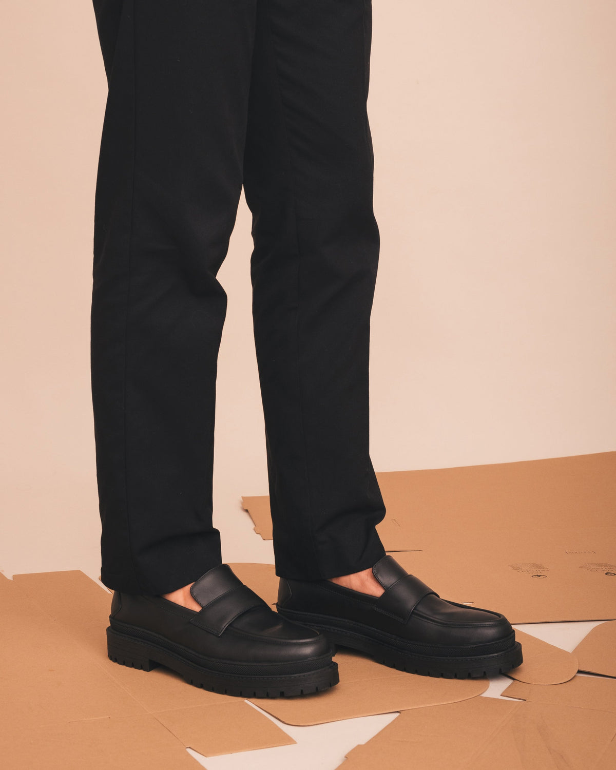 CESAR Black – styled on a model