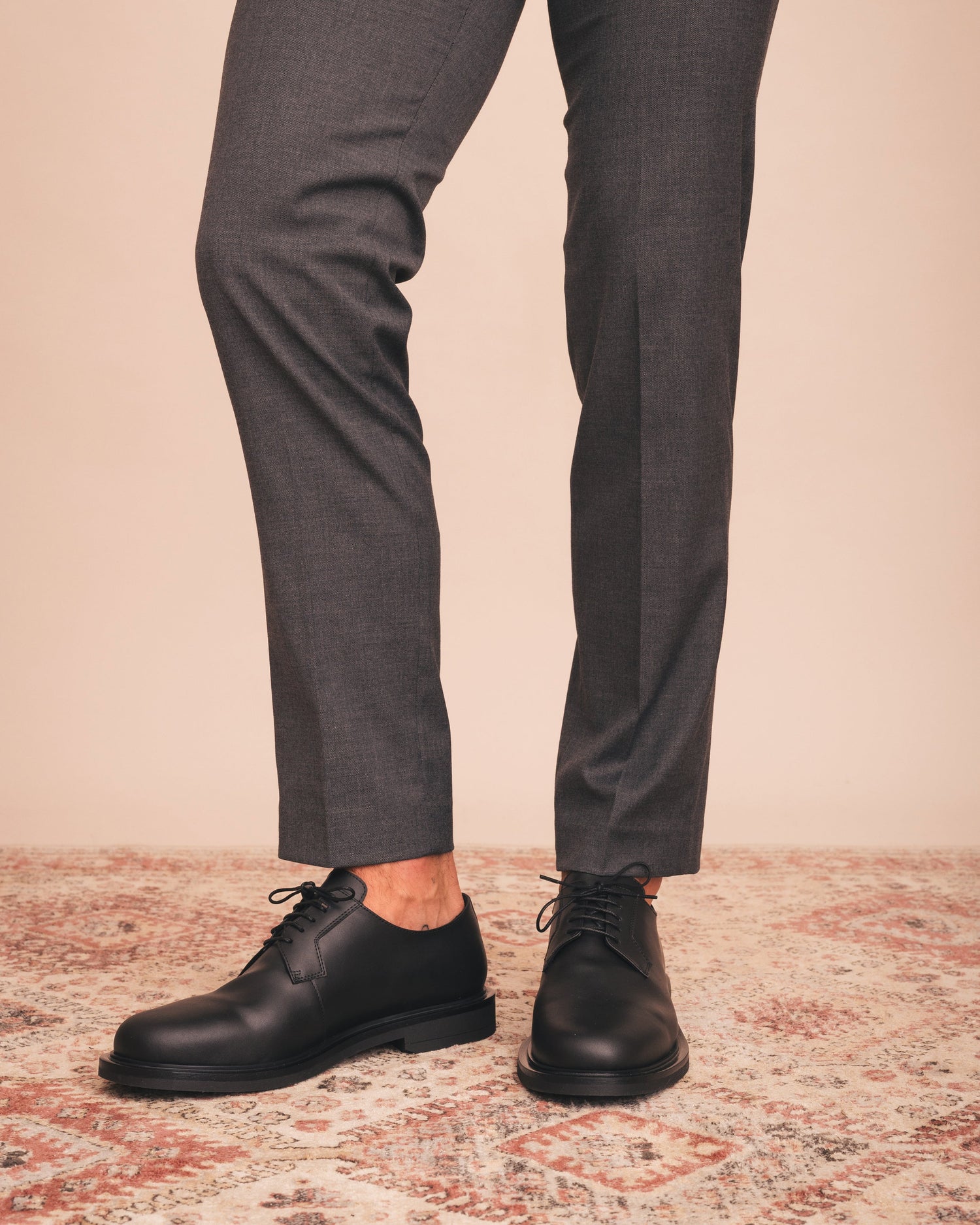 OTO - Schwarze Moderne Vegane Derby-Schuhe für Herren