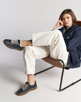 JACOB Marineblaue Vegane Sneakers aus Maisleder
