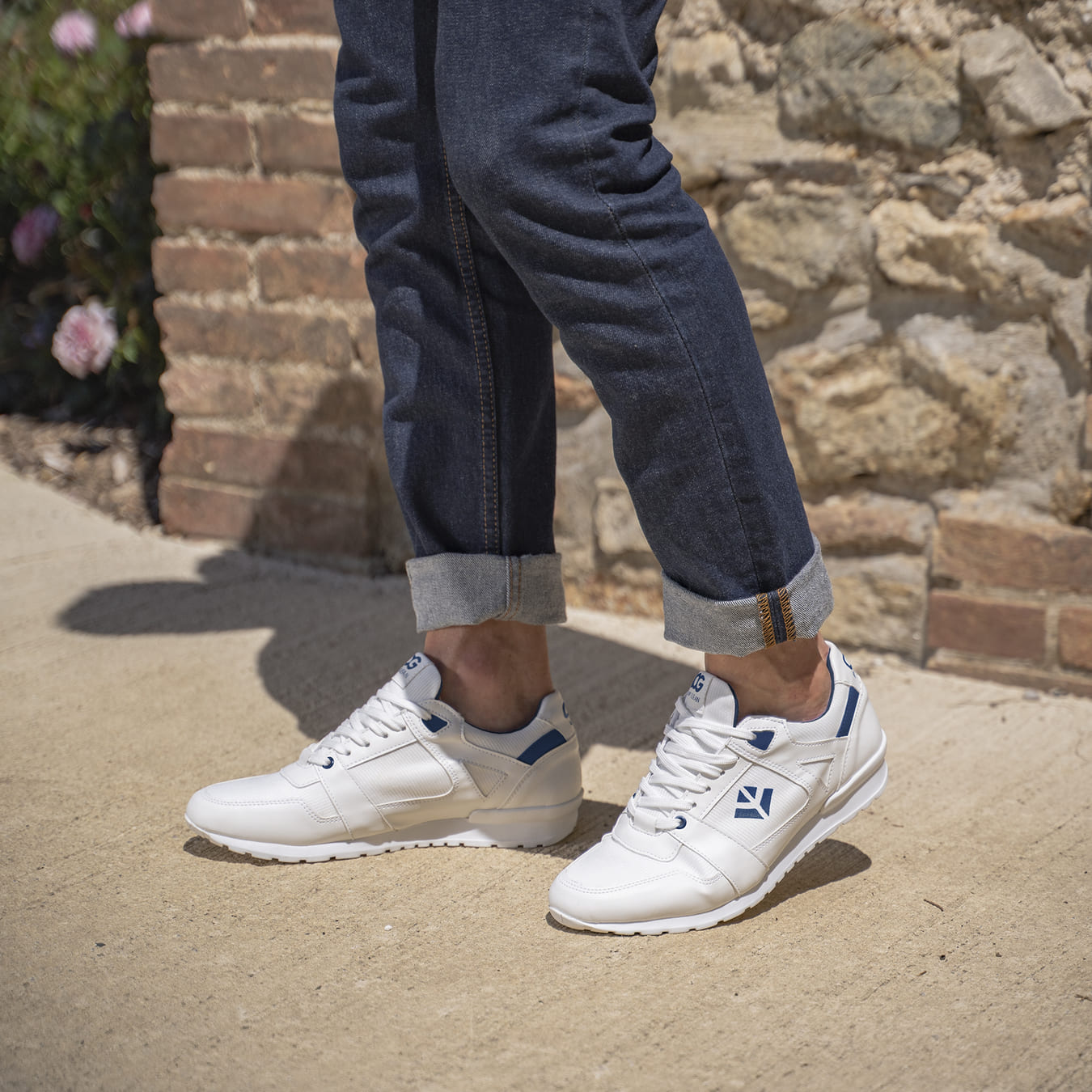 Baskets running végan et écologique homme blanc bleu - Raven Cog