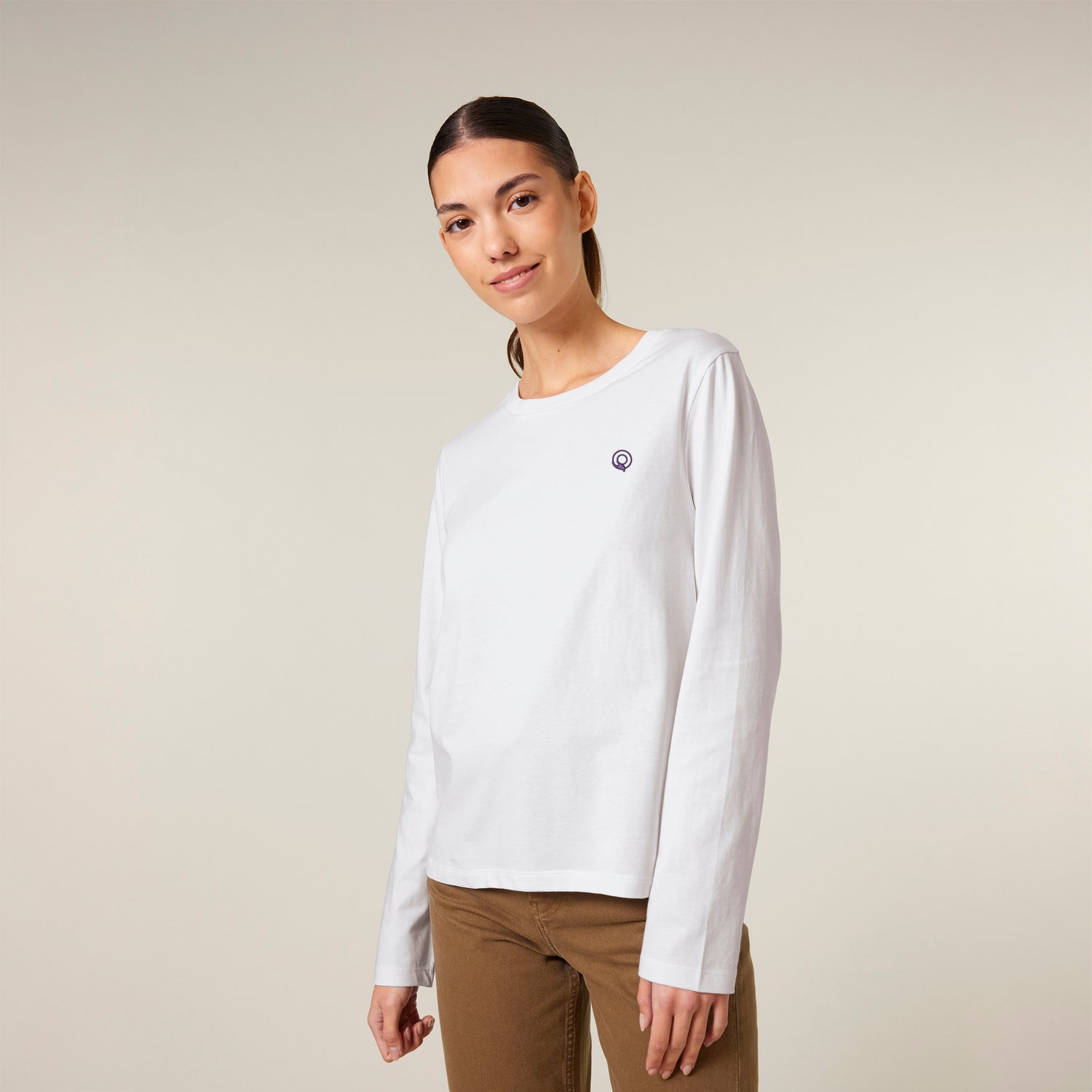 White ethical fashion women’s organic cotton long-sleeve top, versatile and timeless, available in 10 colors