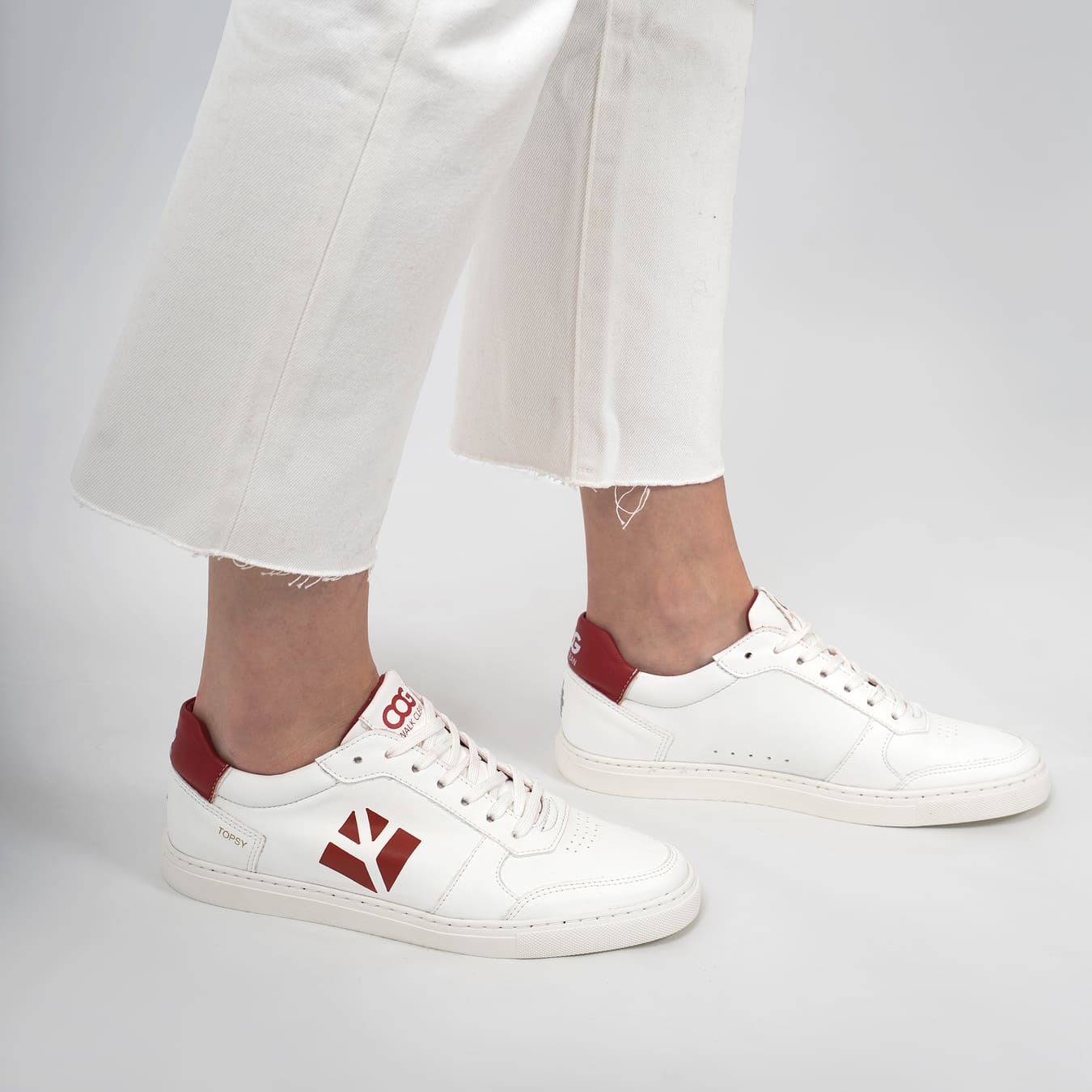 Baskets sneakers végan et écologique cuir végétal blanche rouge - Topsy Cog