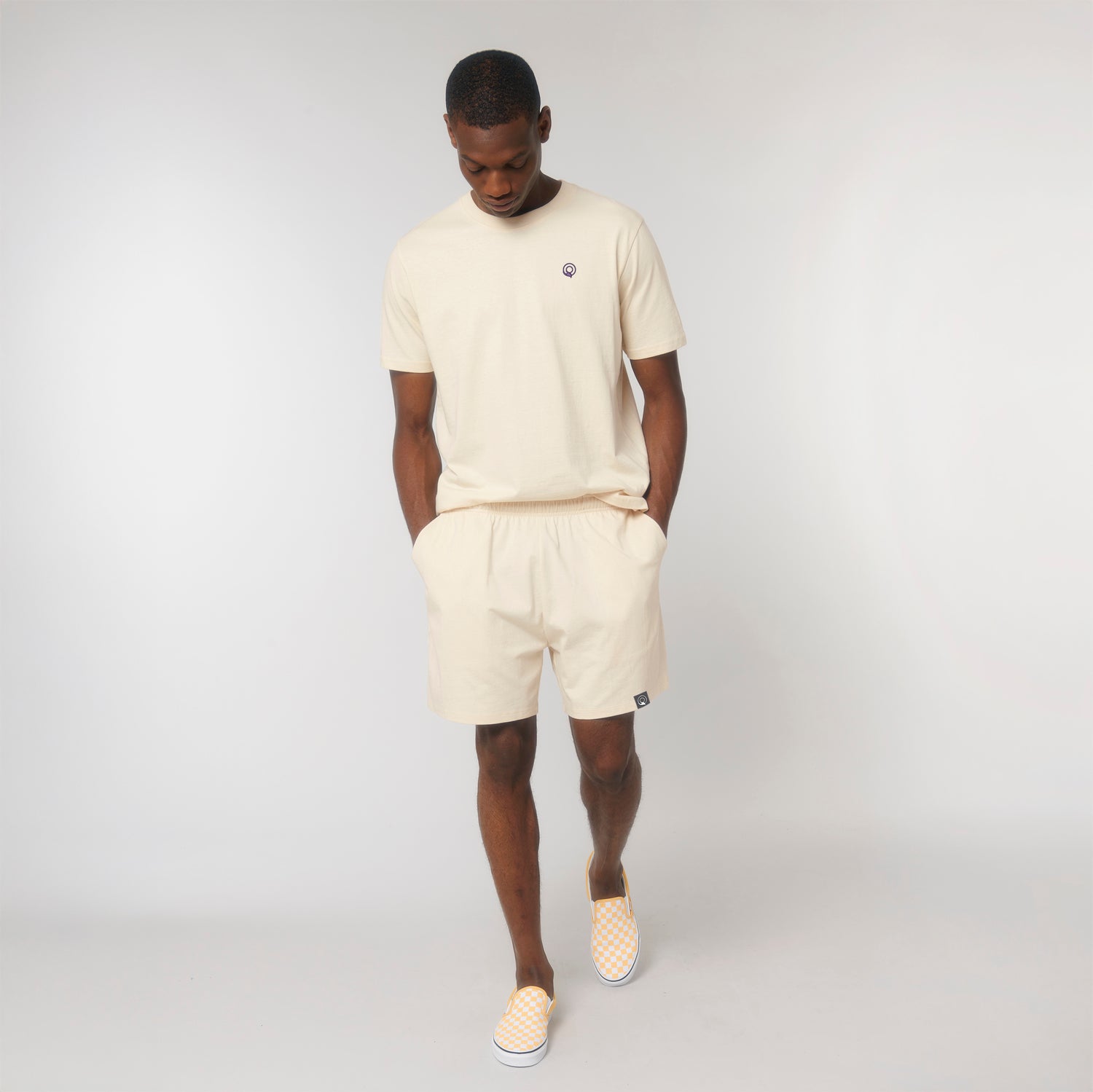 Beige ECO shorts for men and women, soft breathable fabric in 100% organic cotton, versatile sustainable style