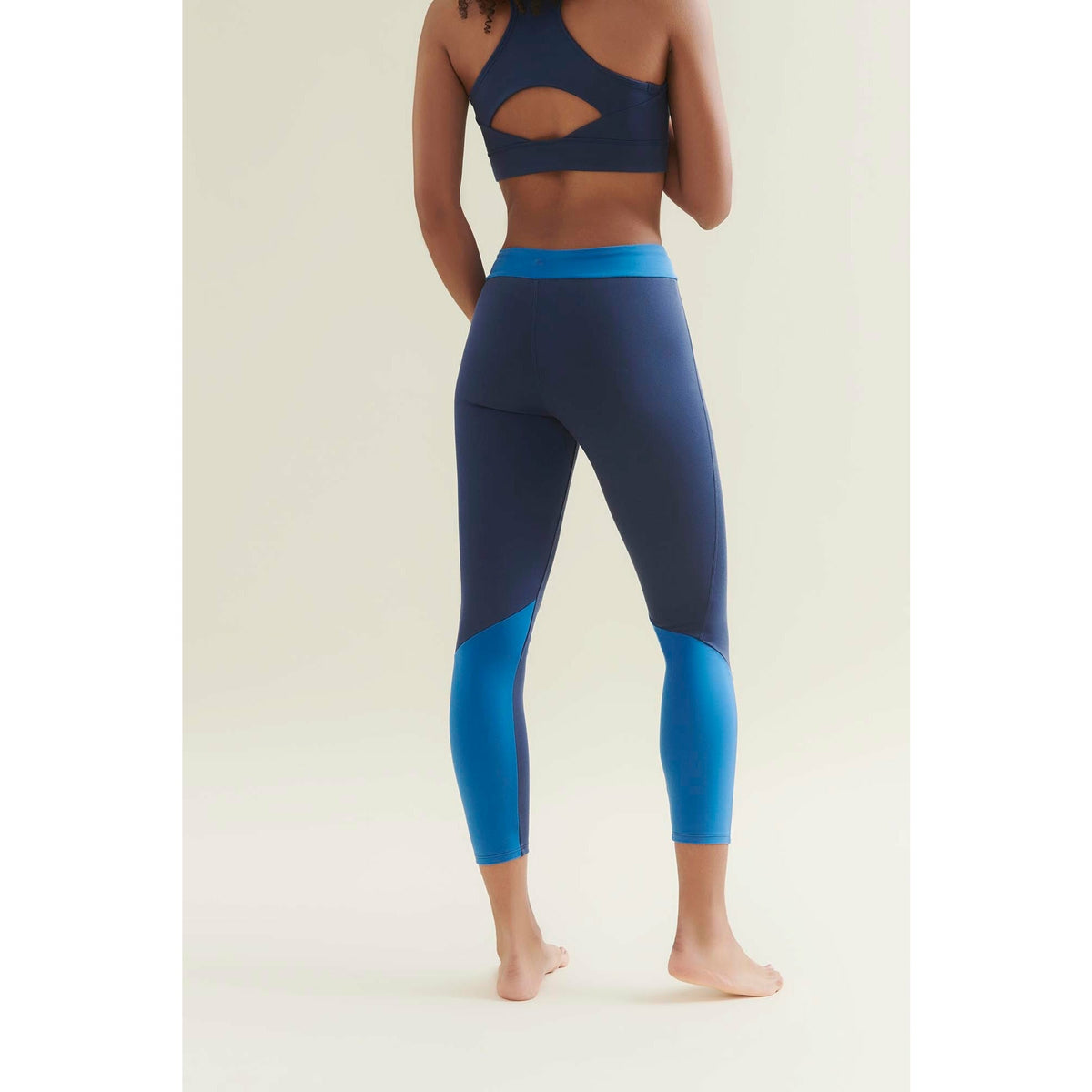 Comfortable Cradle To Cradle Certified 3/4 Yoga Leggings
