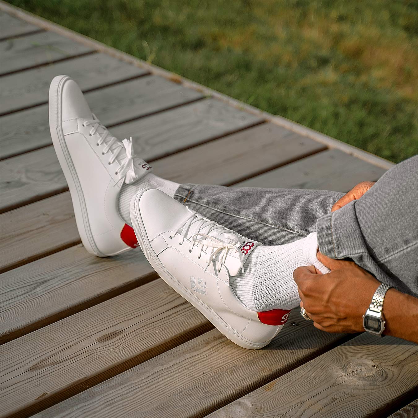 Winton Sneaker - White Red Silver