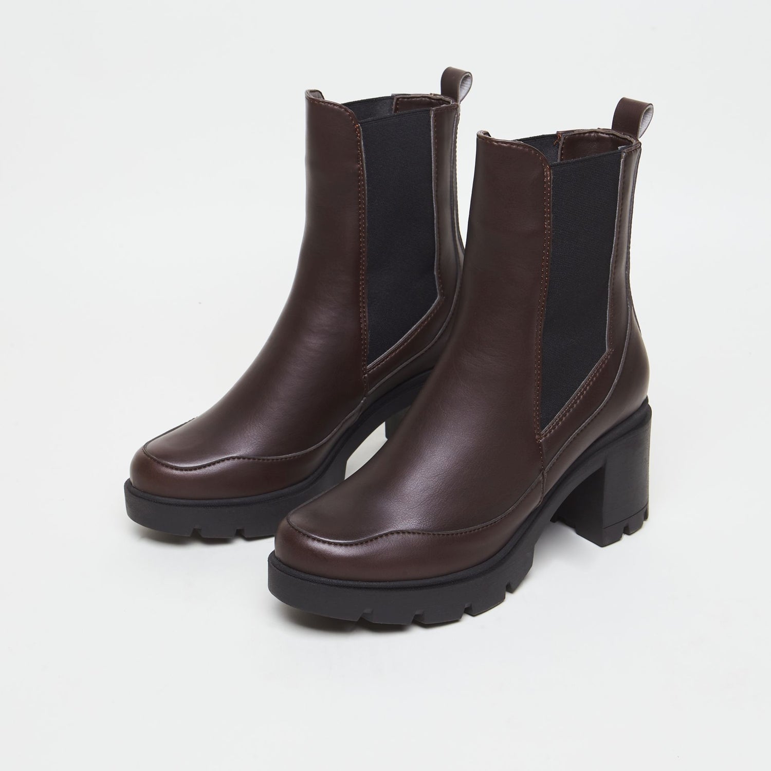 VICKY Braune Vegane Stiefel mit Absatz