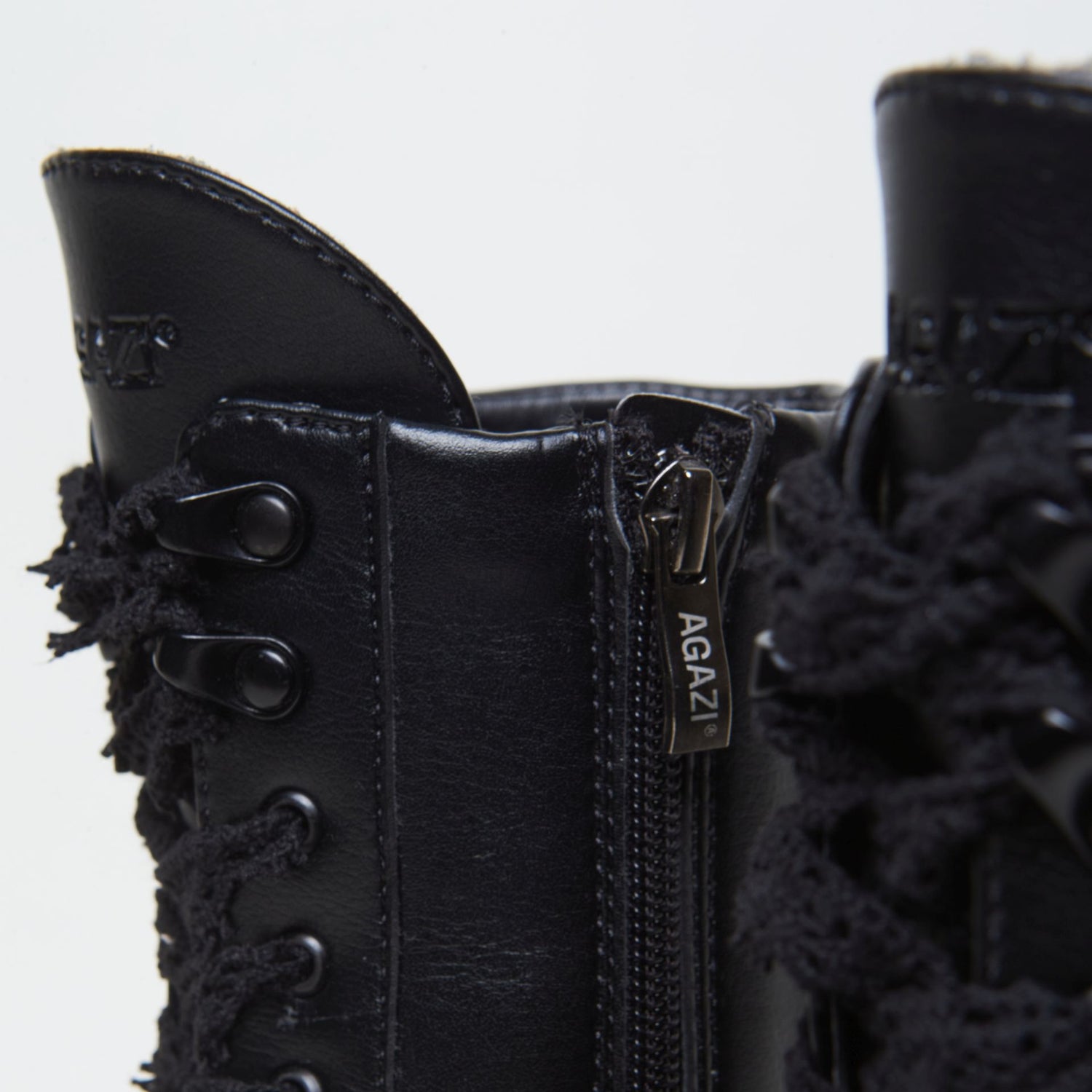 AGA - plant-based boots - black