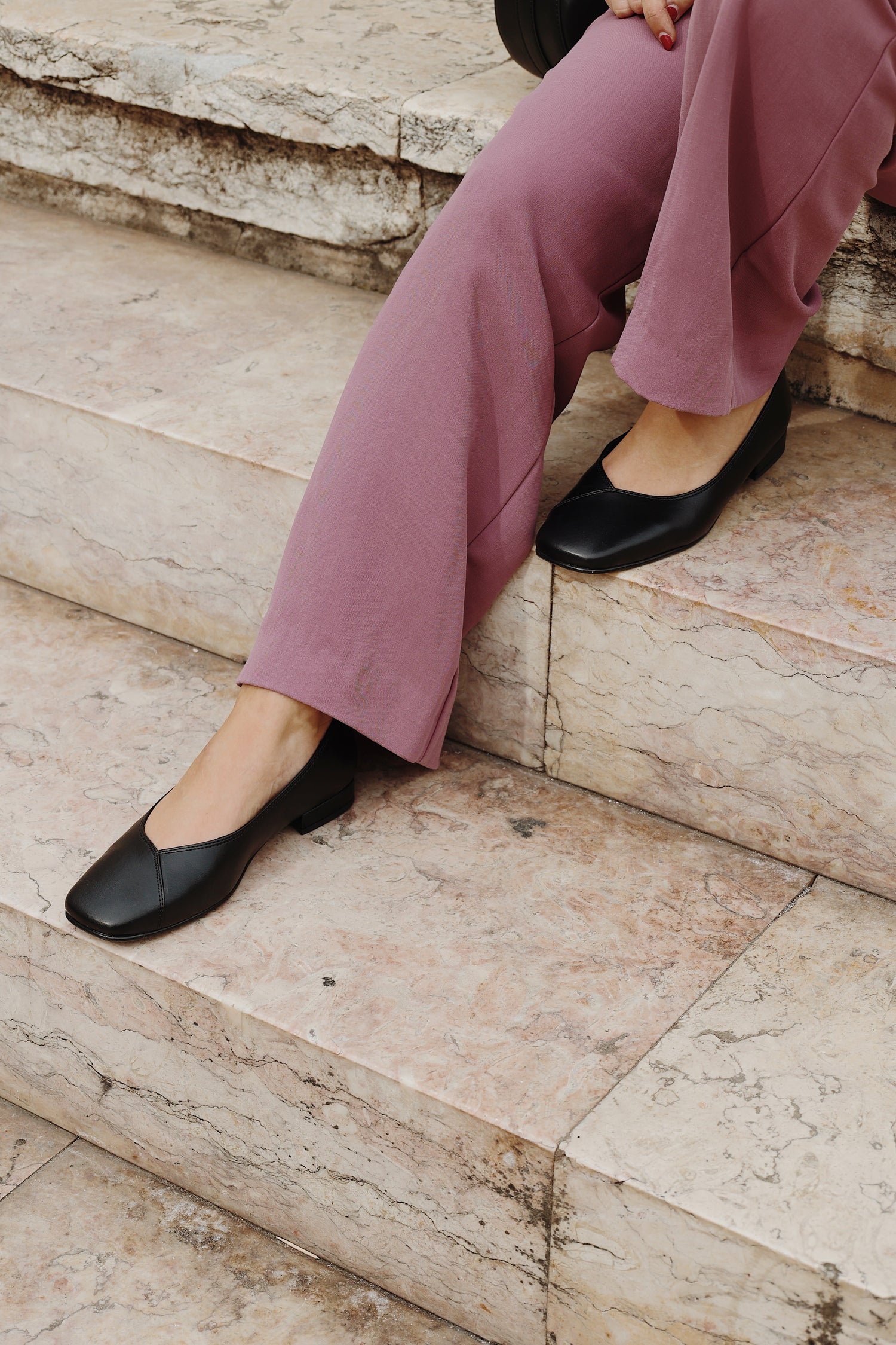 Bailarinas veganas de mujer zapatos planos en apple leather negro manoletinas