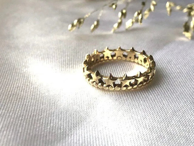 Majesty ring