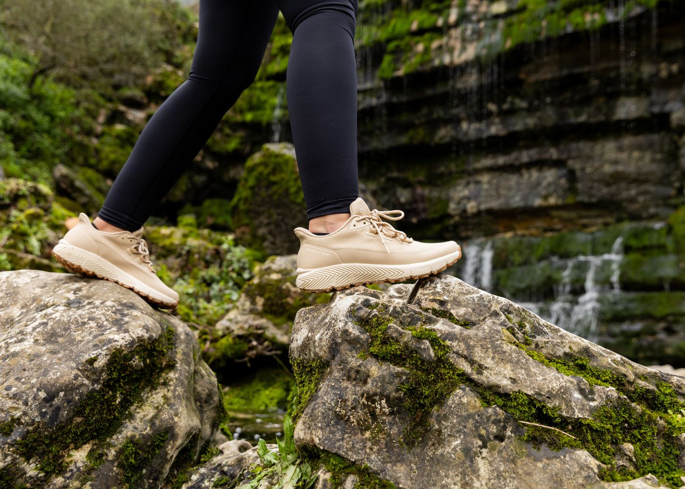 Trekker wasserdichte Hanfschuhe für Männer in Beige