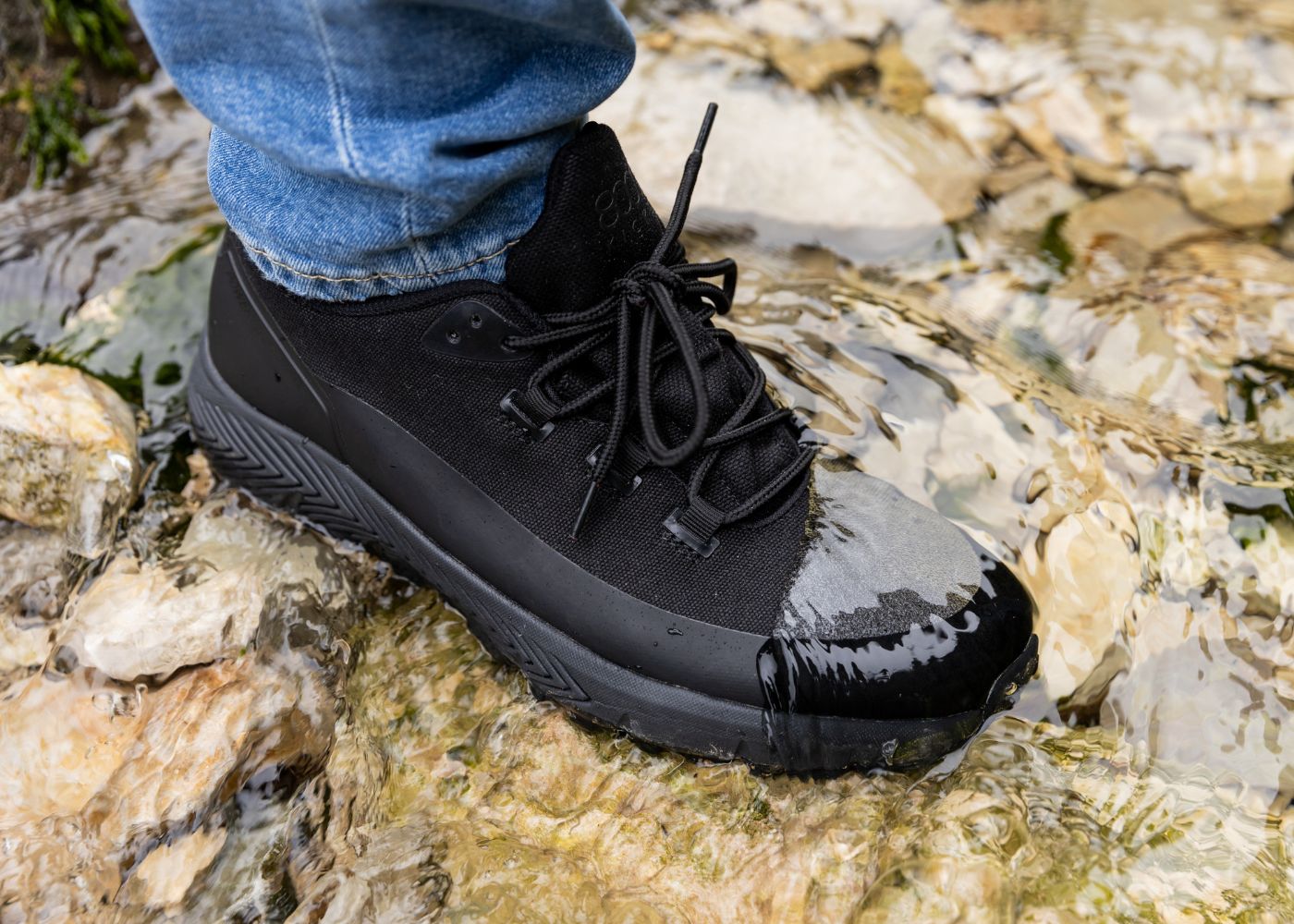 Trekker wasserdichte Hanfschuhe für Männer in Schwarz