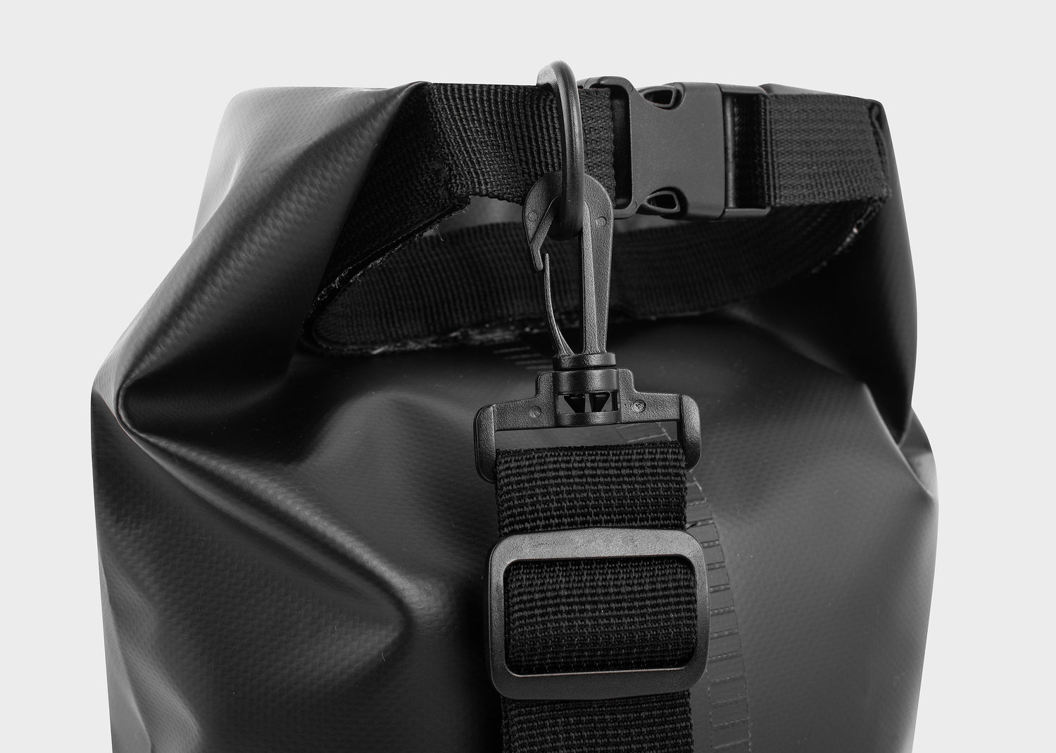 Wasserdichte Dry Bag (Packsack) – Schwarz | 10 L Volumen