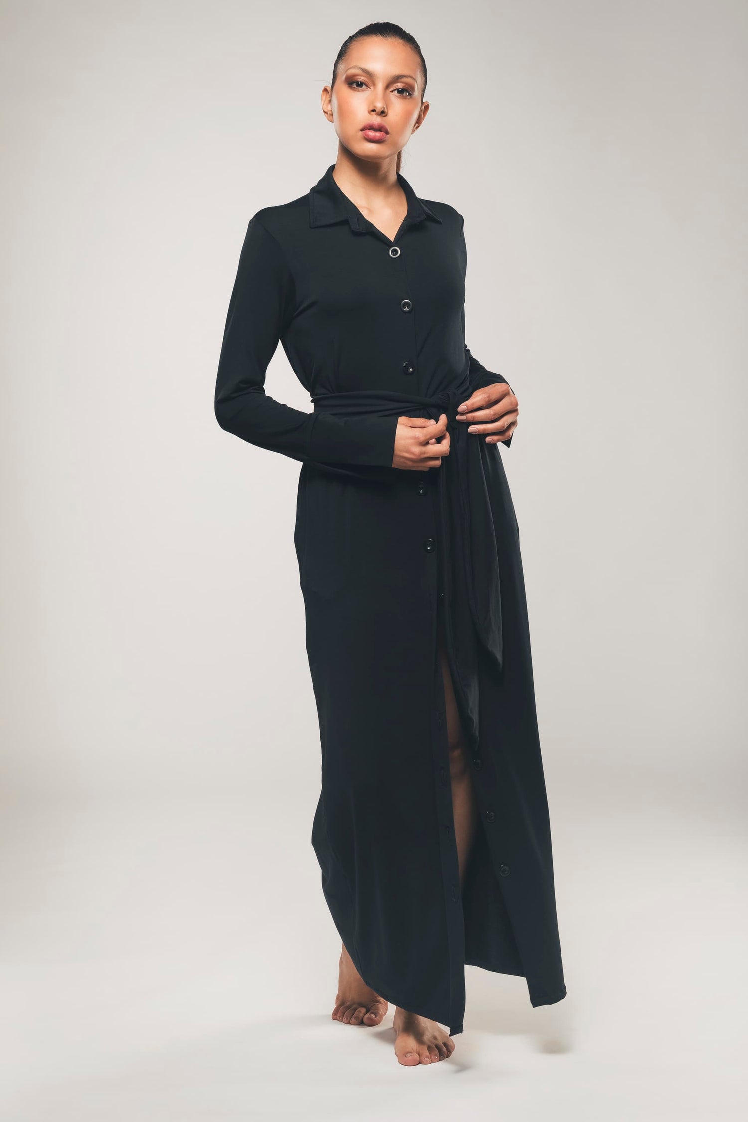 Schwarzes Maxi-Hemdblusenkleid aus Lyocell – Beatrice