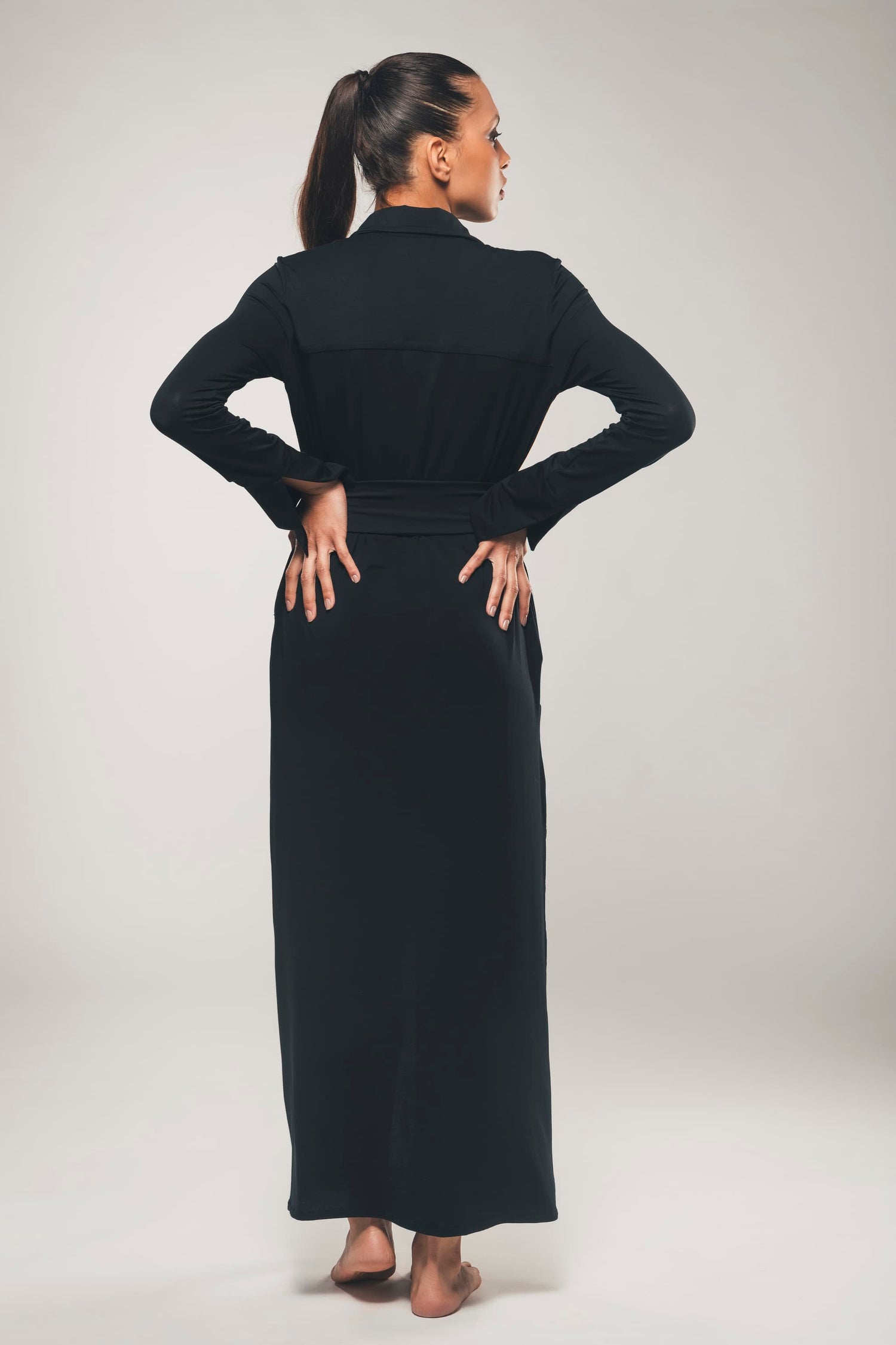 Schwarzes Maxi-Hemdblusenkleid aus Lyocell – Beatrice