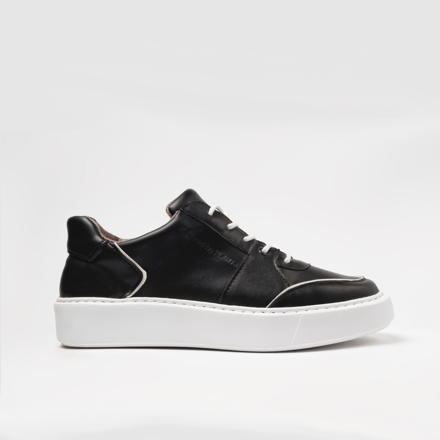 EMI low plant-based sneakers: black & white