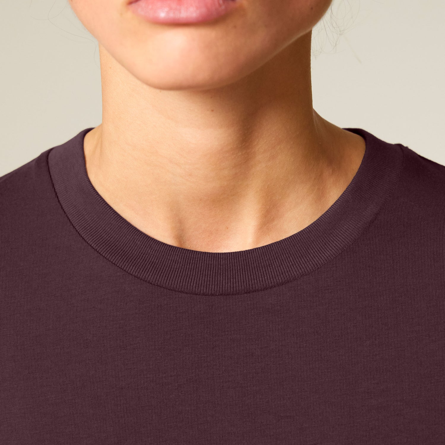 Close-up of the red brown long sleeve shirt – sustainable and ethically made fashion by New World Guardians.