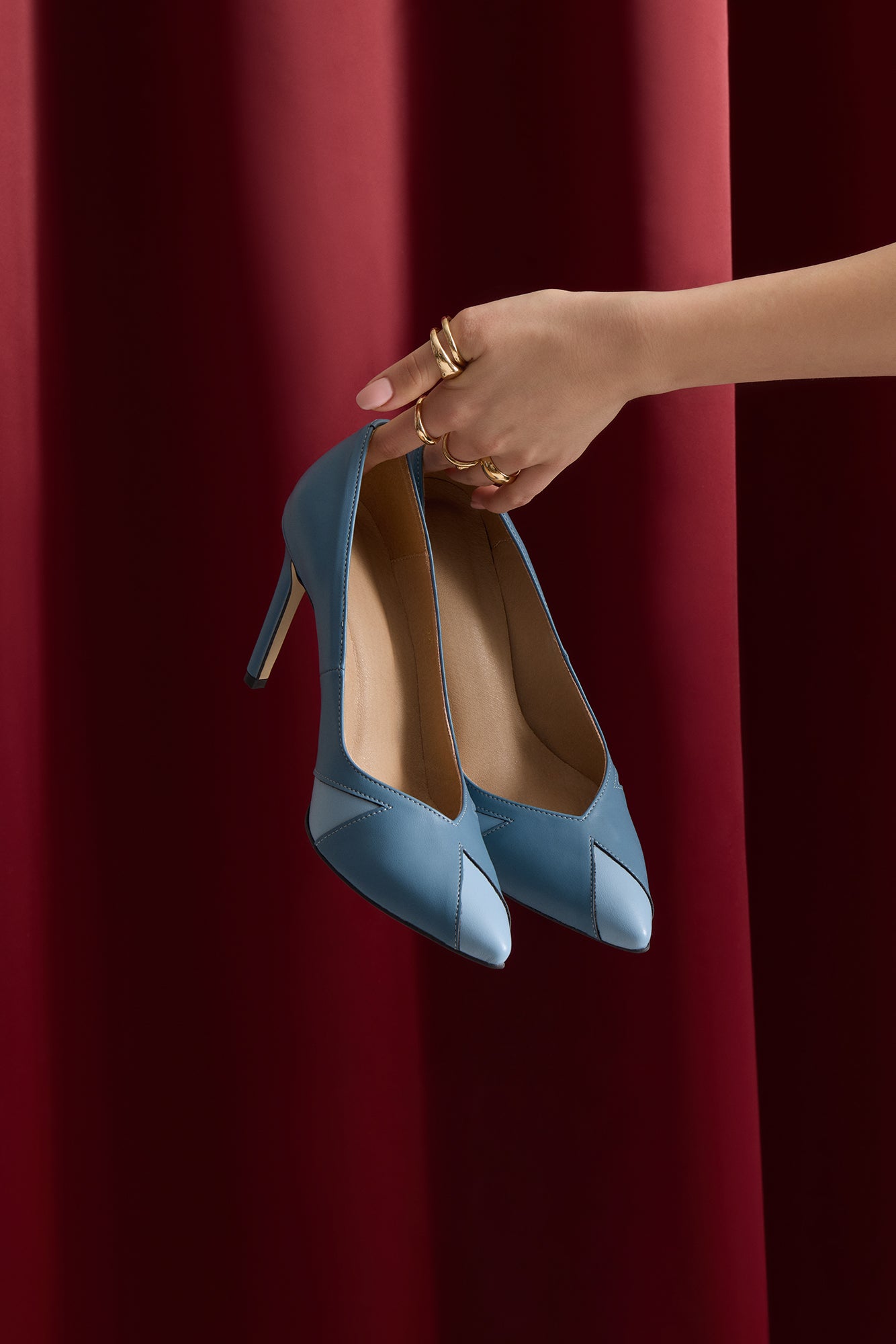 IVO caramel & almond – vegan heels made from mushroom leather