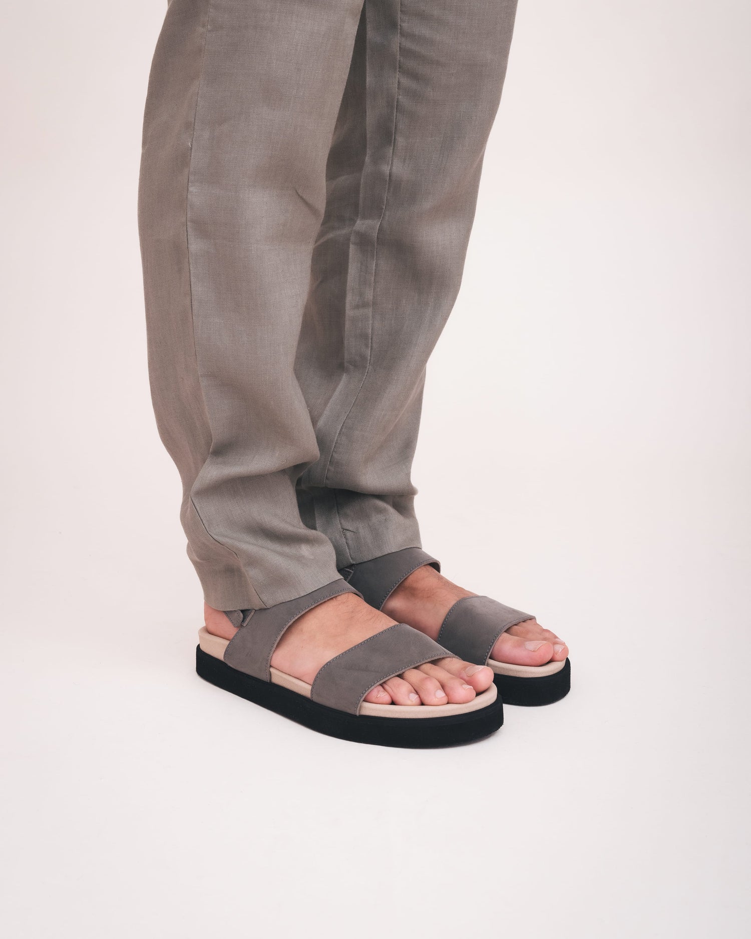 Veganska unisex slingback sandaler tjock sula urban komfort justerbar