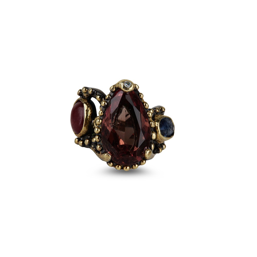 Gemstone splash ring