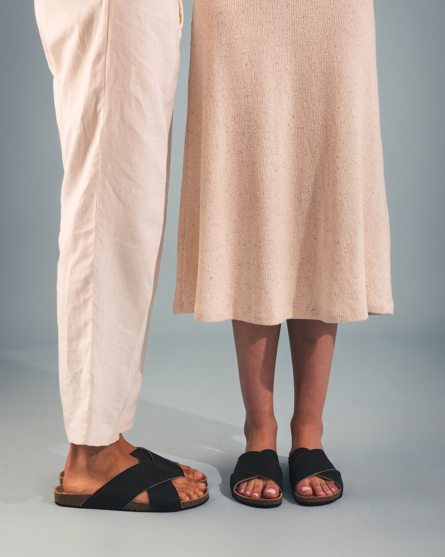 unisex vegan criss cross ergonomic sandals | NAE Vegan Shoes
