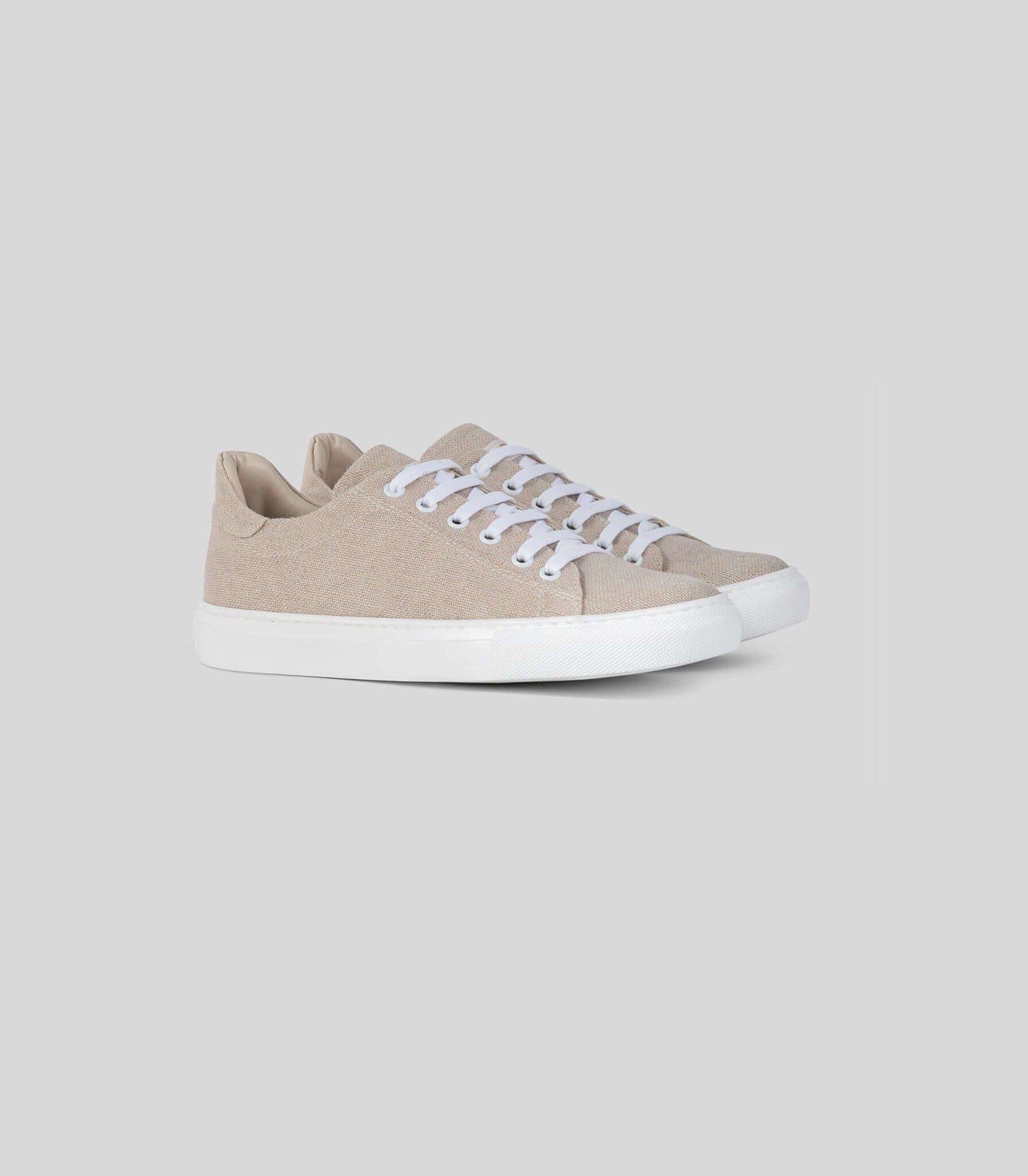 Beige vegan hemp sneaker by Solari Milano, breathable hemp fabric with white laces