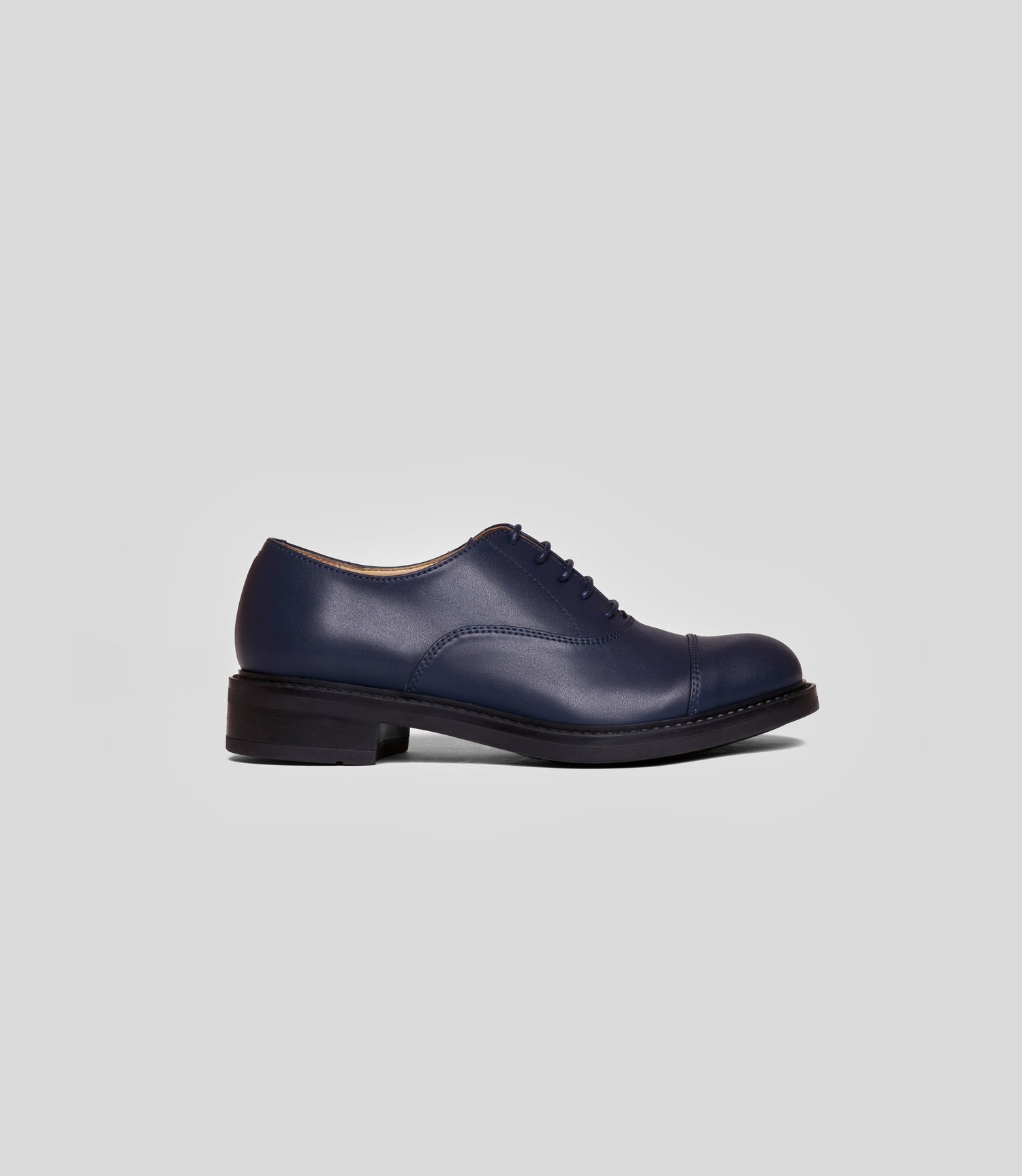 Vegan oxford blue