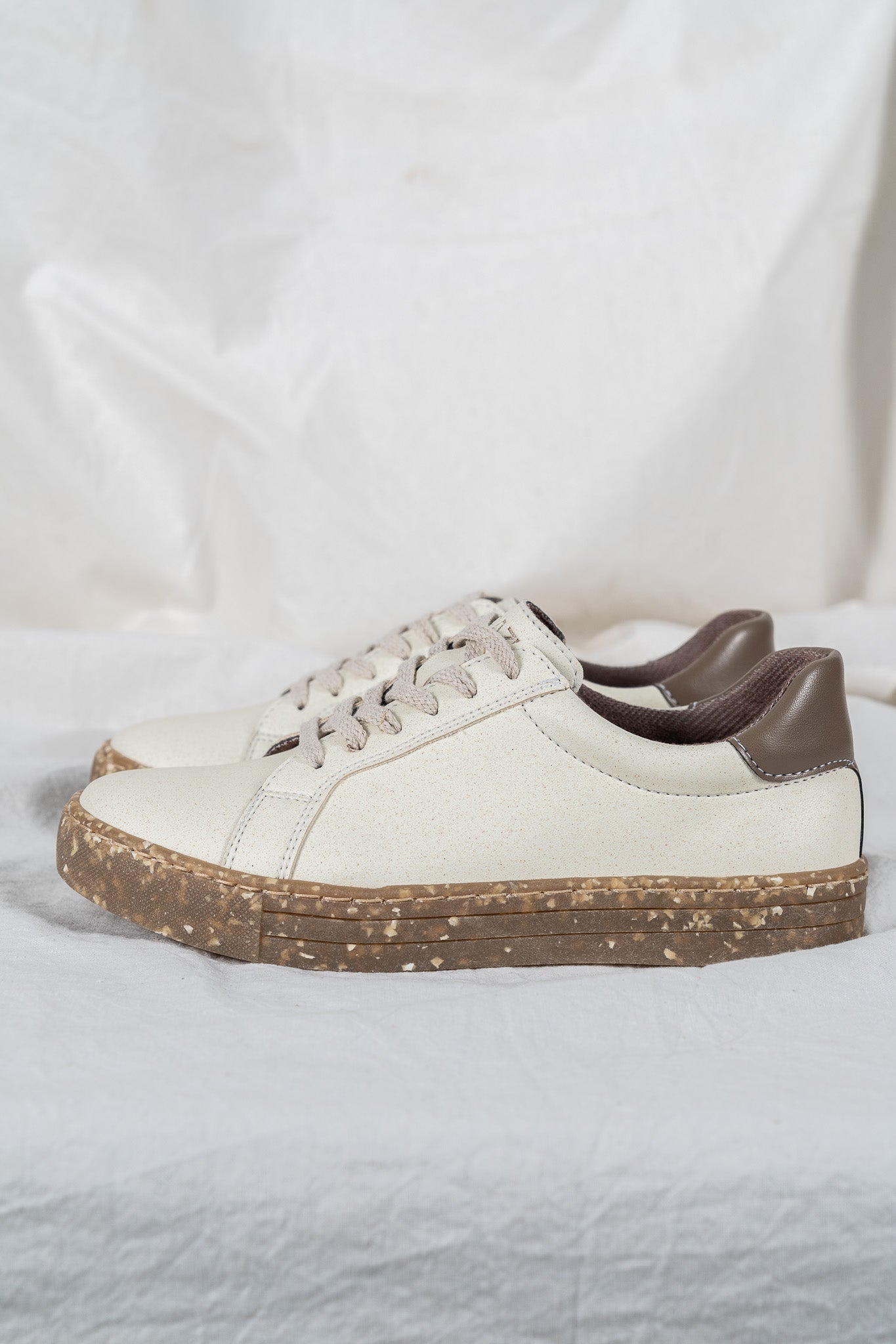 DORI Plant-Based Sneakers - Beige