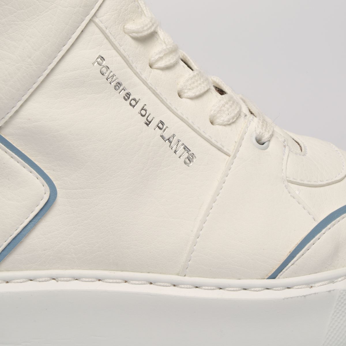 EMI plant-based sneakers – white&blue