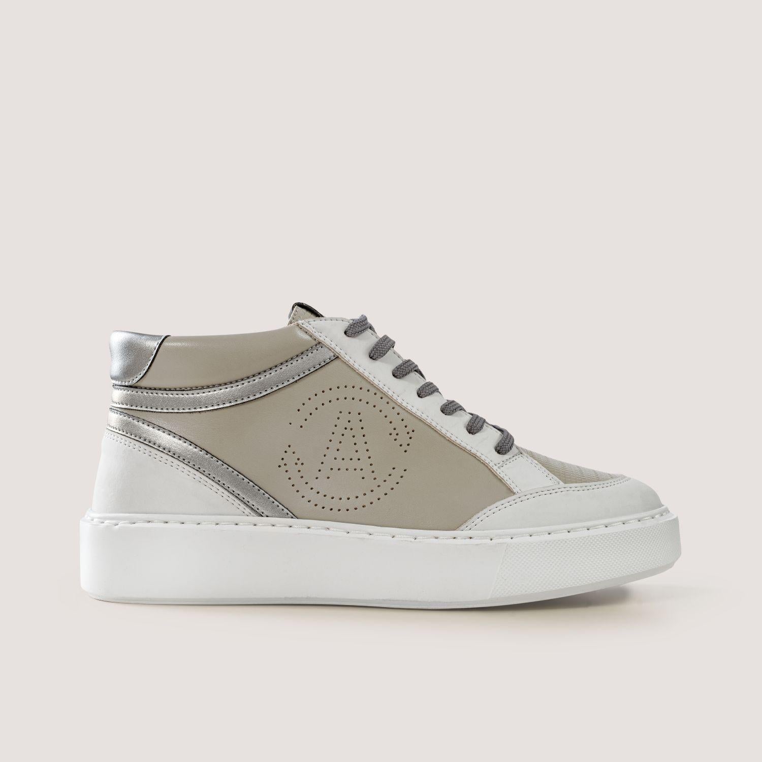 BLANKA Vegan Apple & Corn Leather Sneakers in beige & white