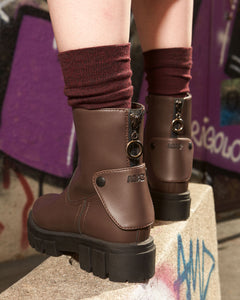 KAMA - 2 in 1 brown apple skin boots – side profile