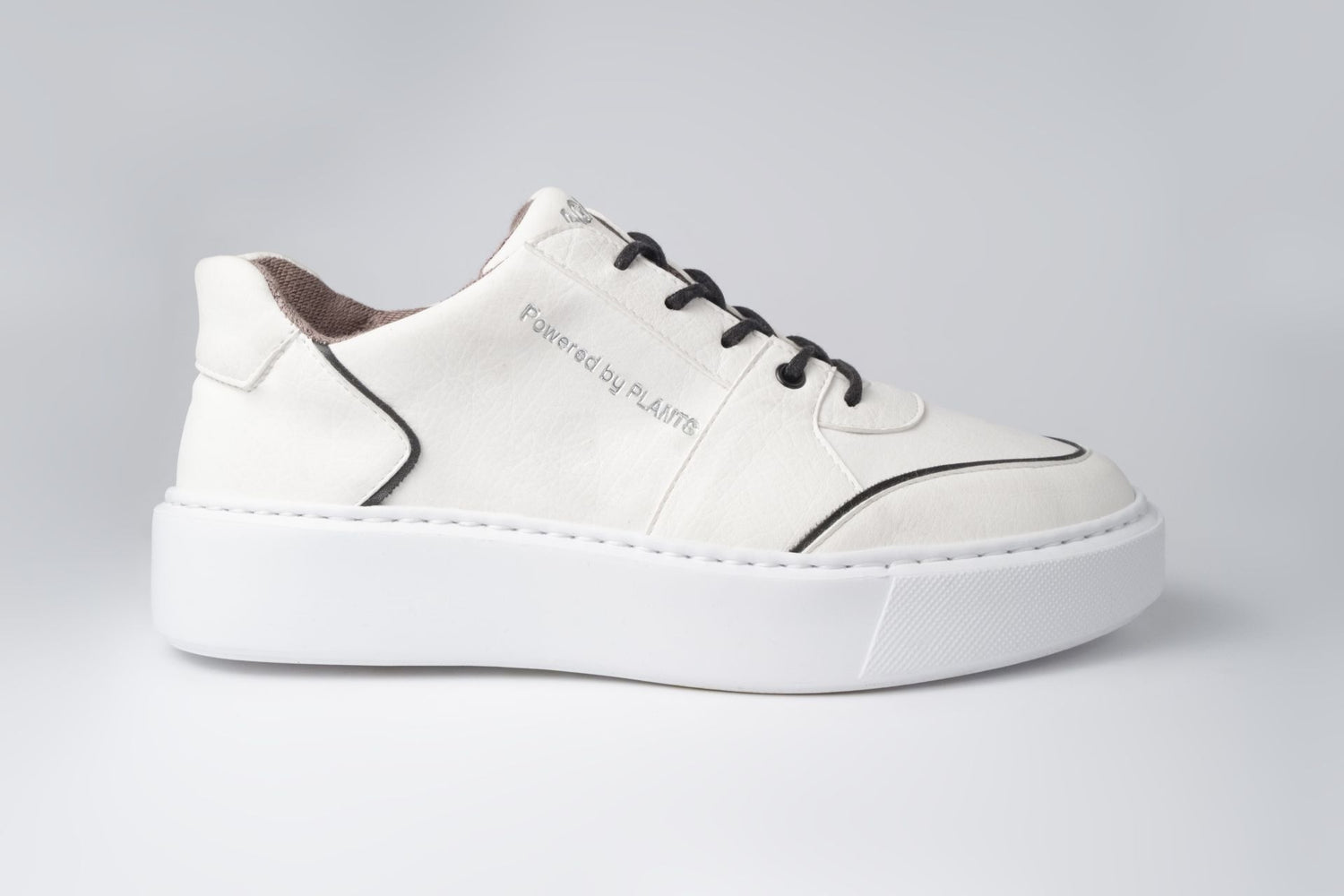 EMI low plant-based sneakers: off-white