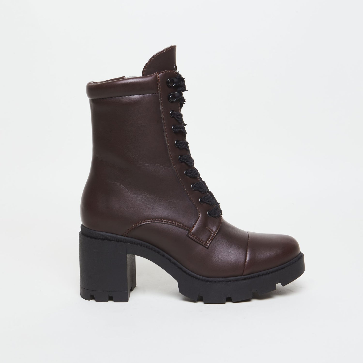 AGA - plant-based boots - chocolate